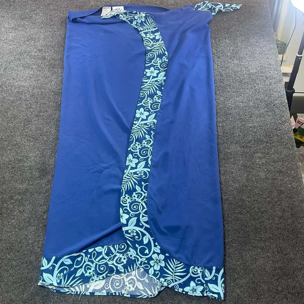 Disney Parks Sarong Size L Blue Floral Rayon Beach Cover-Up Wrap